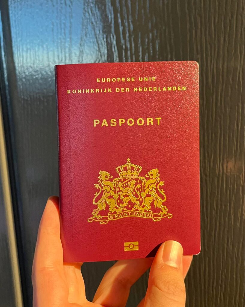 Netherlands Passport (Nederlands Paspoort) - Buy Biometric EU Travel Document